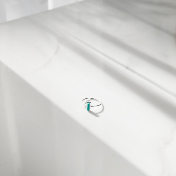 SoldOut11thStreet - Picture 4 of 8